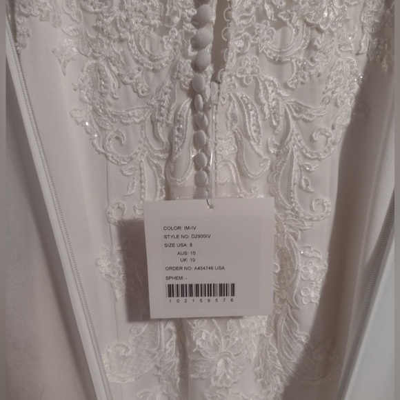 Essence of Australia Sexy Beach Sheath Wedding Dress w/ Dramatic Lace Train NEW - Picture 7 of 8